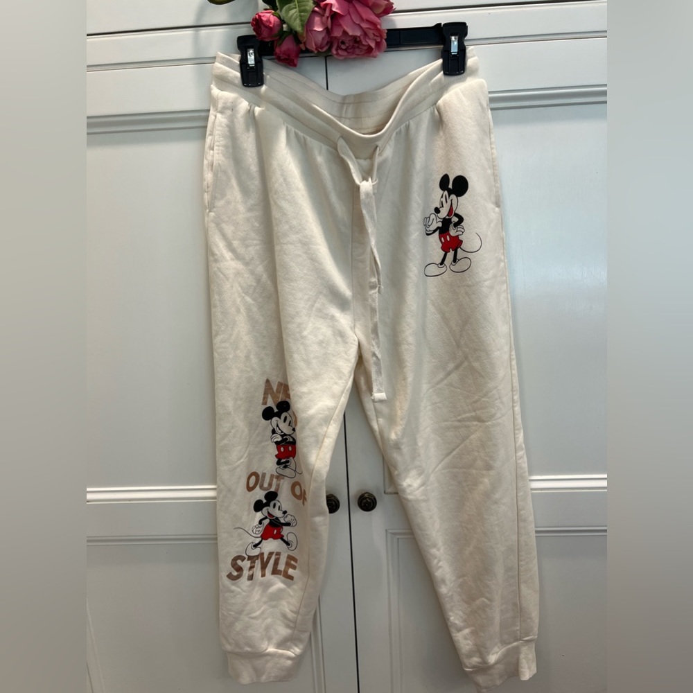Disney Mickey Mouse Pant 🍒🍒